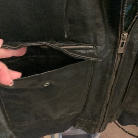 Men’s Danier, black leather jacket with detachable hood, labeled XL - Picture 3 of 16